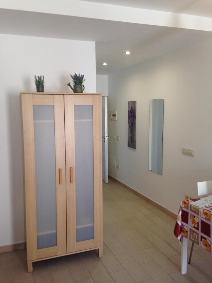 Fonda Comerc Estudio Doble Torroella de Montgrí Exterior foto